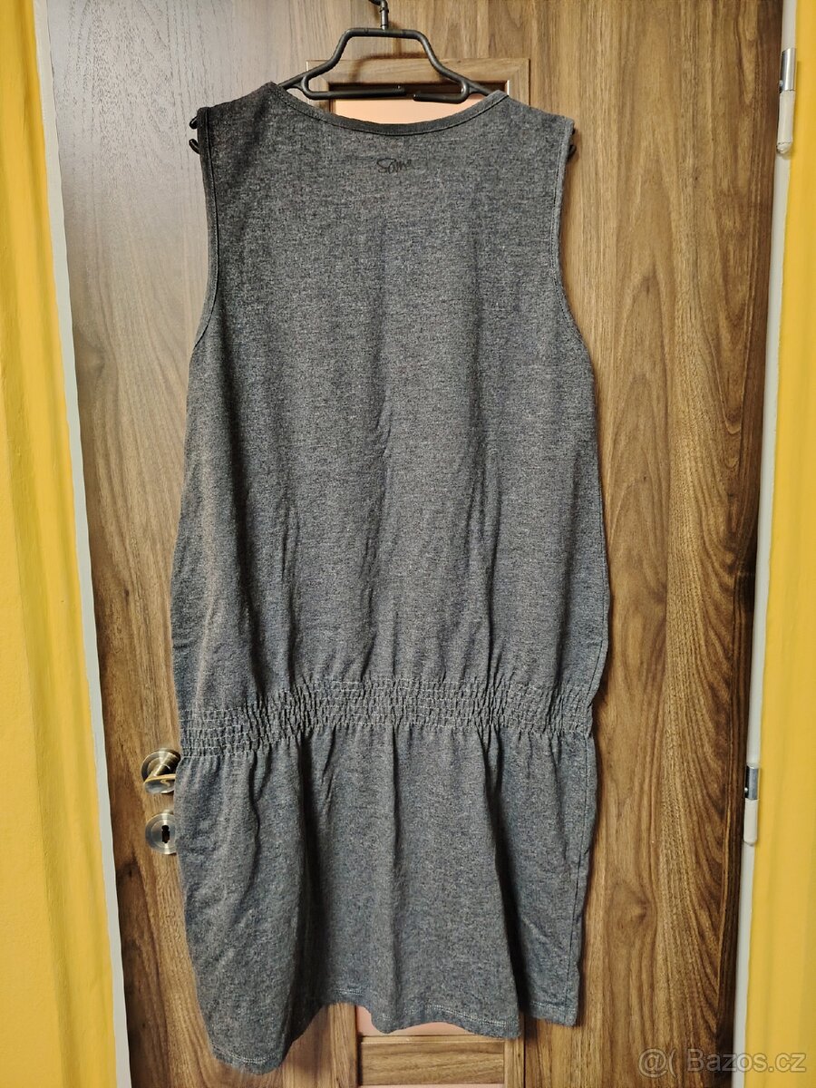 Dámské jednoduché šaty - 2