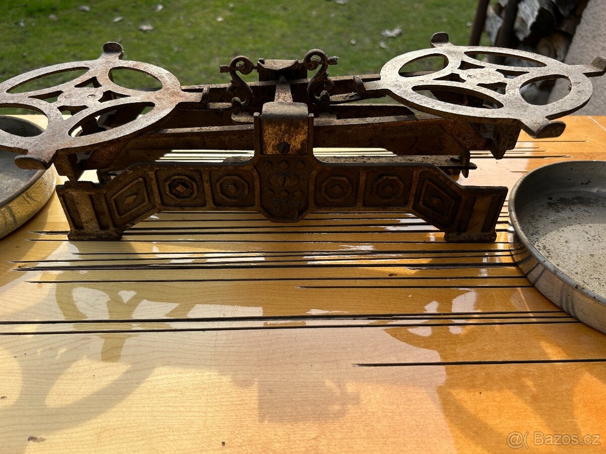 Staré kuchyňské náčiní - 2