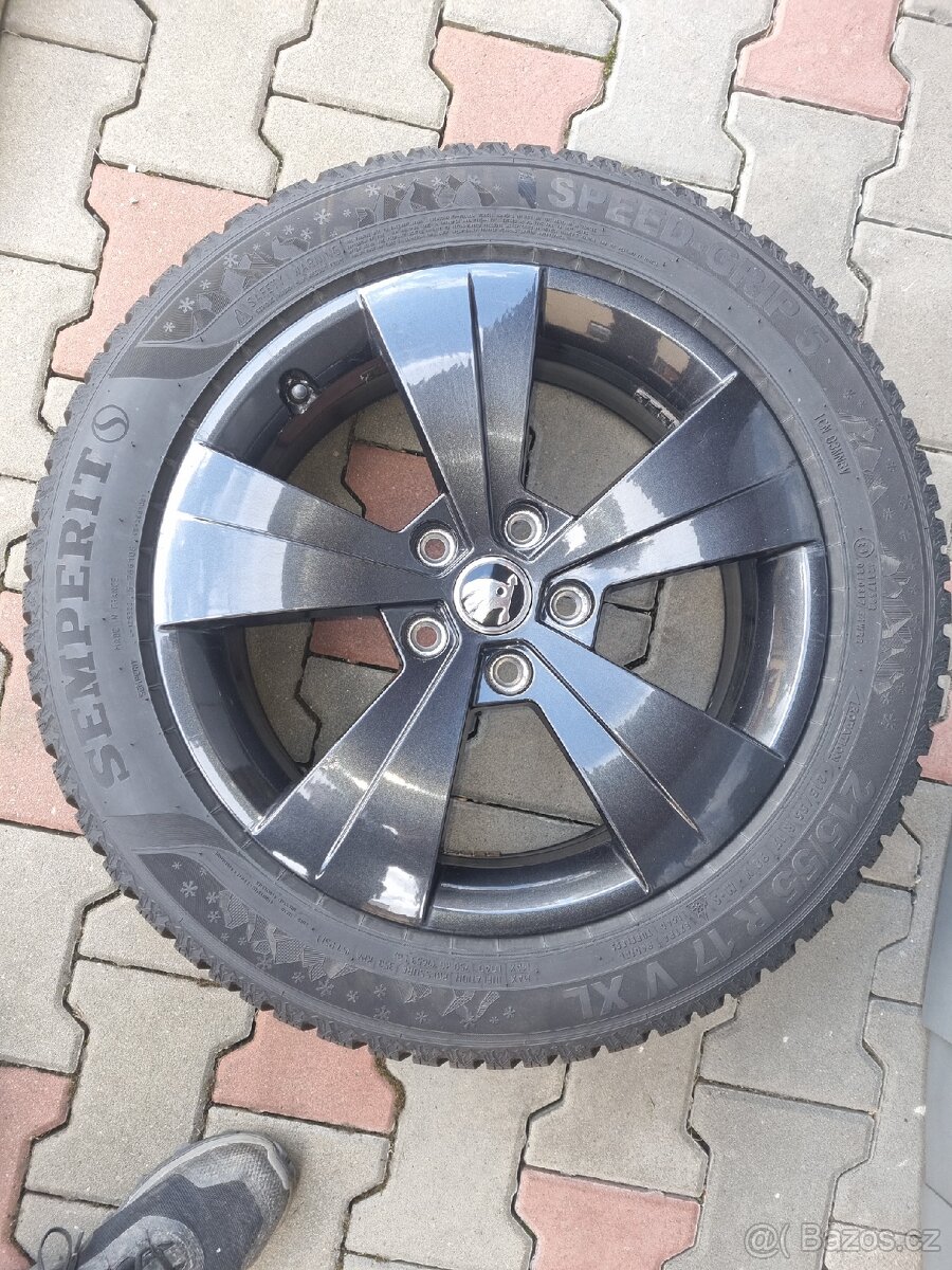 Prodám kompletní sadu zimních kol. - 2