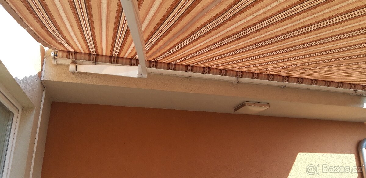 Elektrická markýza - 2