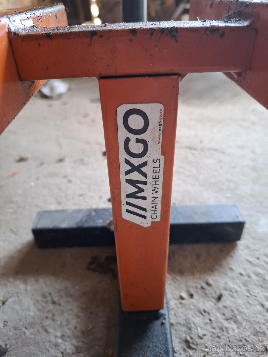 Stojan na motorku - 2