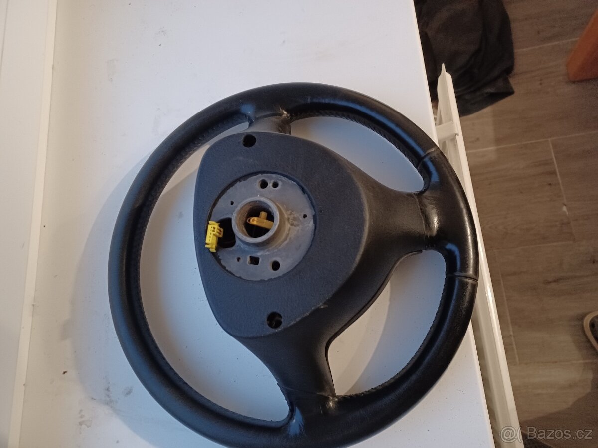 Volant třírameny - 2