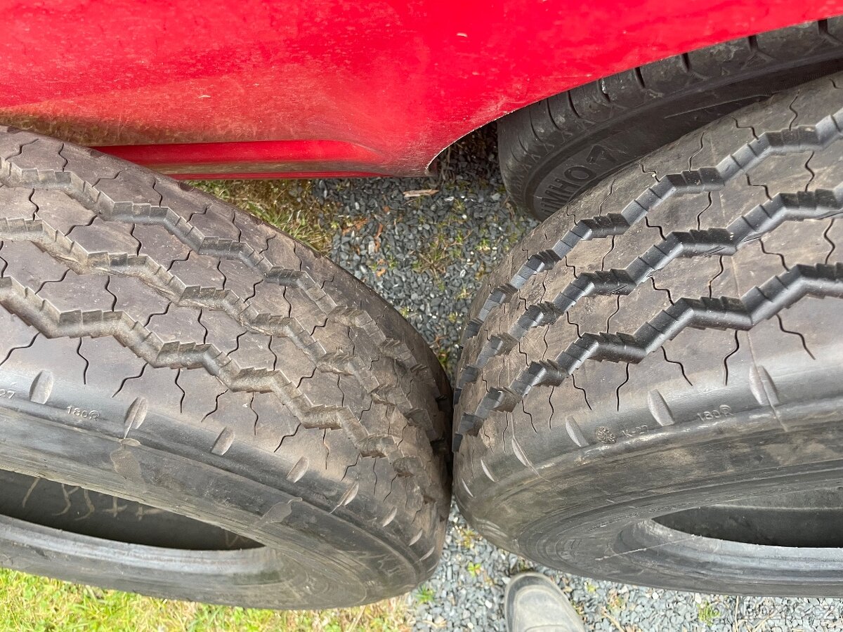 205/75 R17.5 - 2