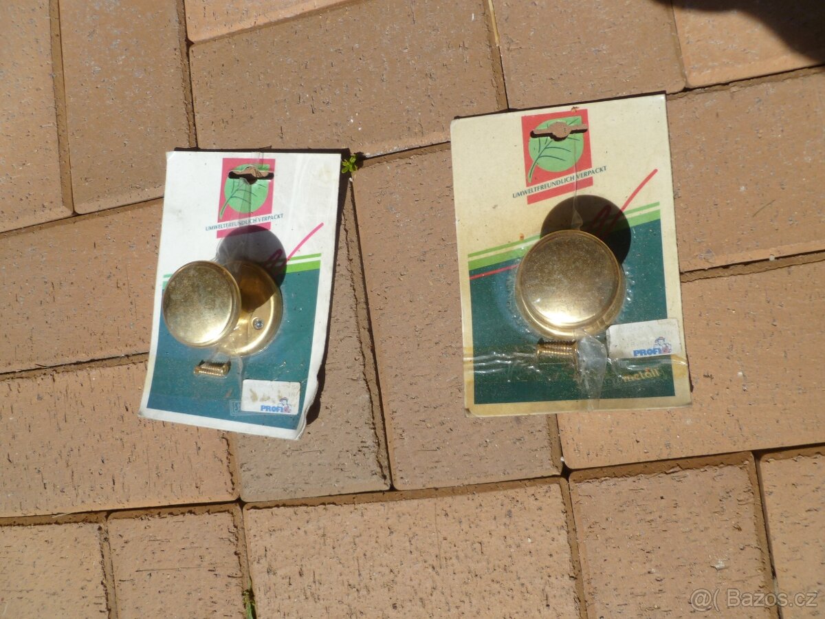 Mosazné úchyty - 2