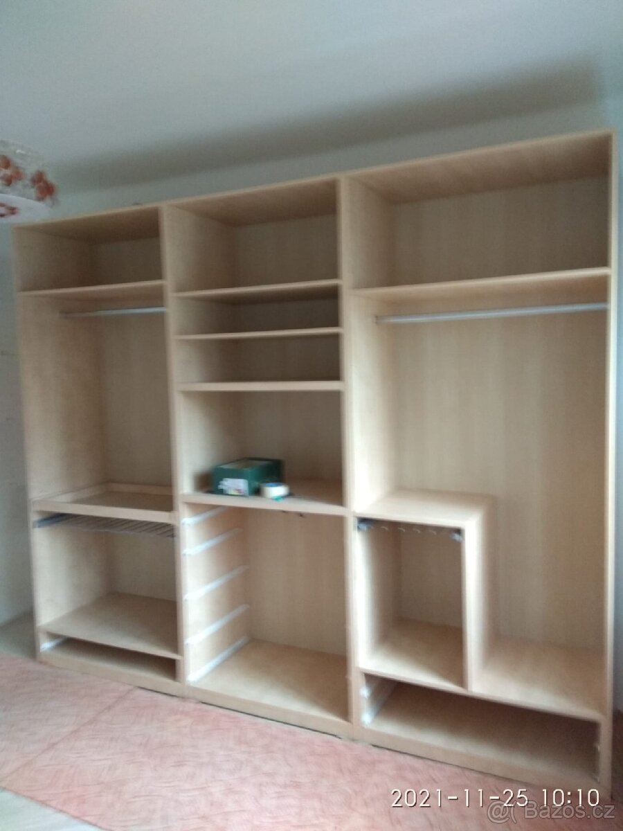 Skříň - 2