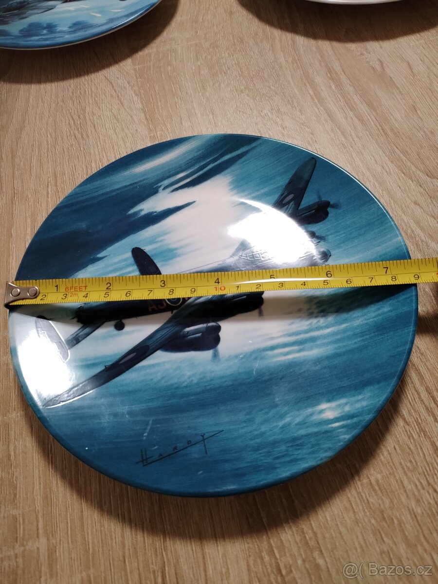 Talíř porcelánový vešici 19 cm. - 2