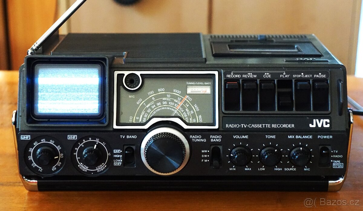 JCV model 3070 - RADIO-TV-CASSETTE RECORDER - 2