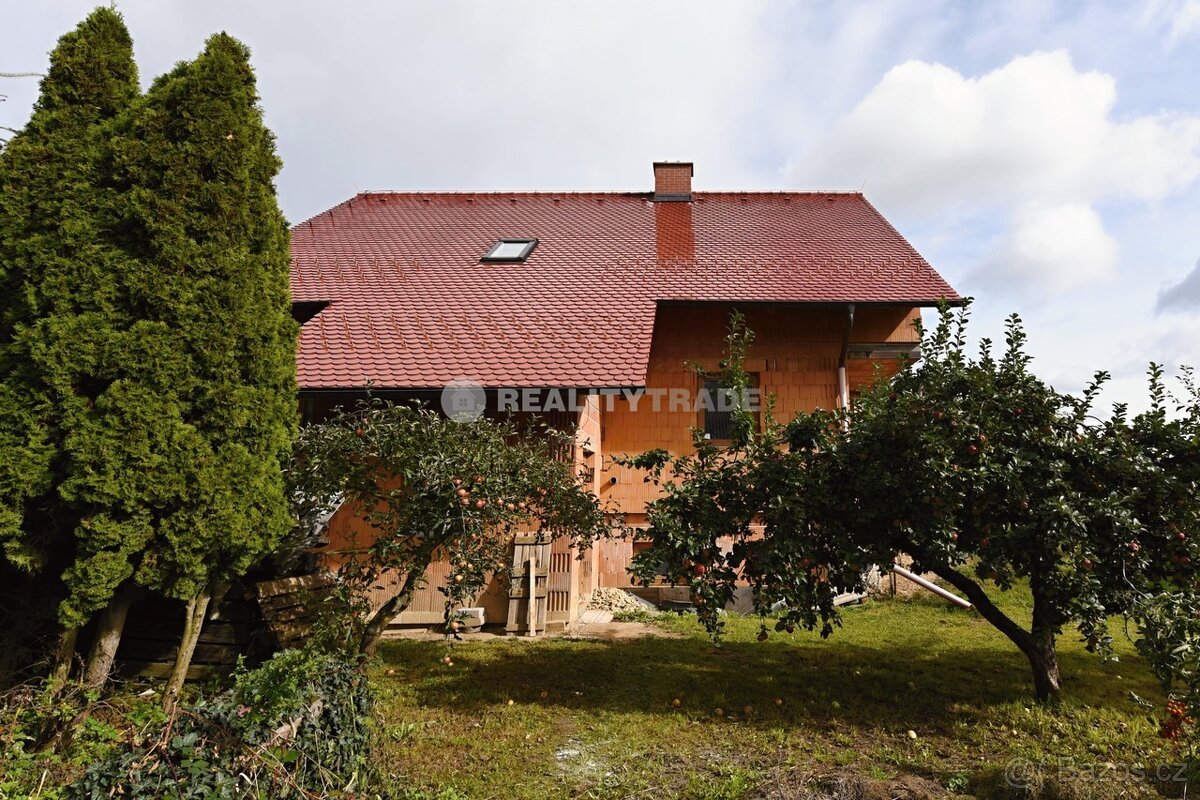 PRODEJ HRUBÉ STAVBY RODINNÉHO DOMU 281 M2, NA POZEMKU 534 M2 - 2