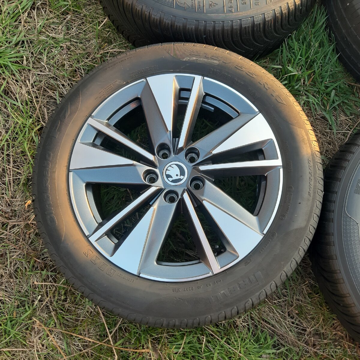 Alu kola Škoda Karoq Superb Octavia R17 - 2