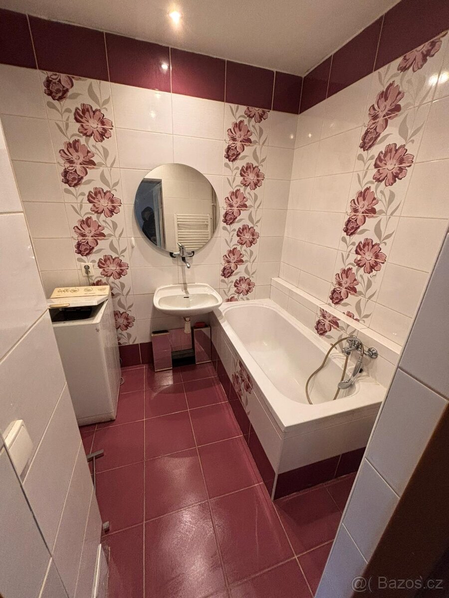 Pronájem bytu 3+1 v Dubí 1 - 2