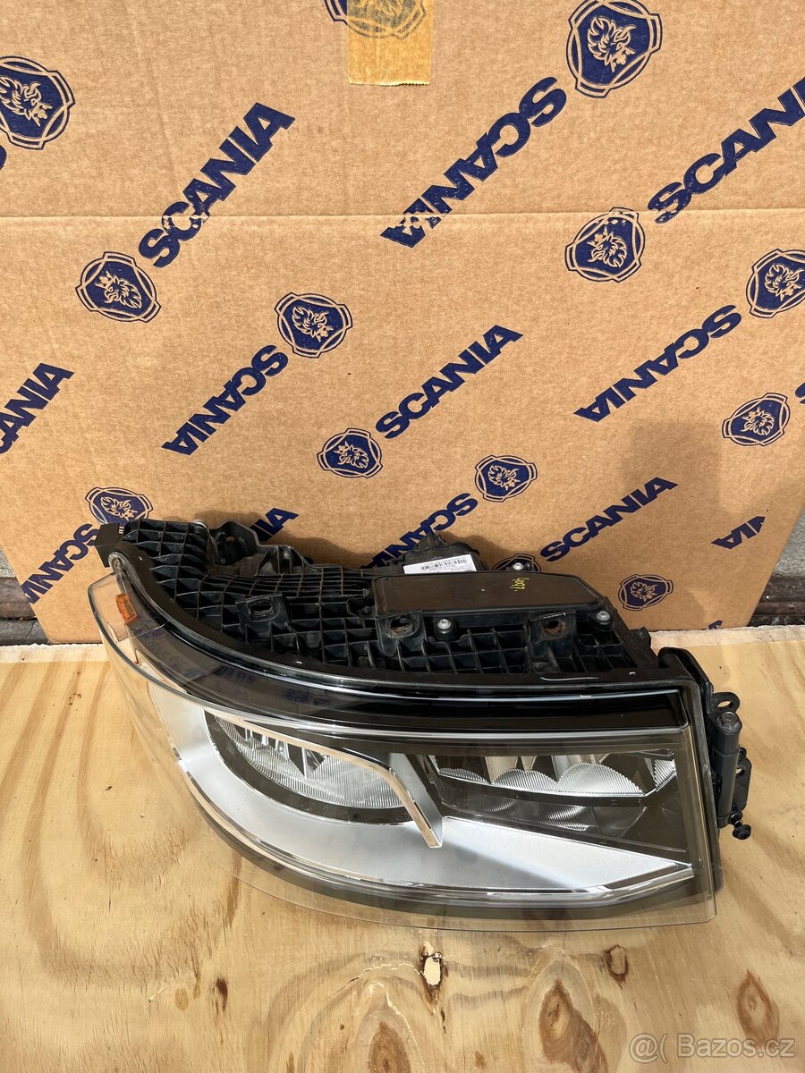 Pravý LED Světlomet Scania LPGRT.. - 2