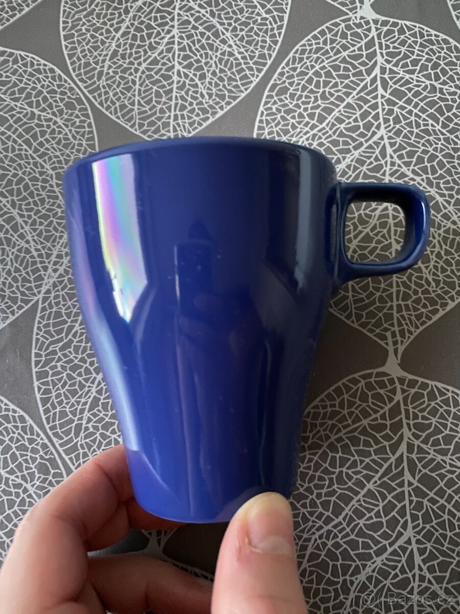 Nové stohovatelné hrnky - 11 ks, různé barvy, 250 ml - 2