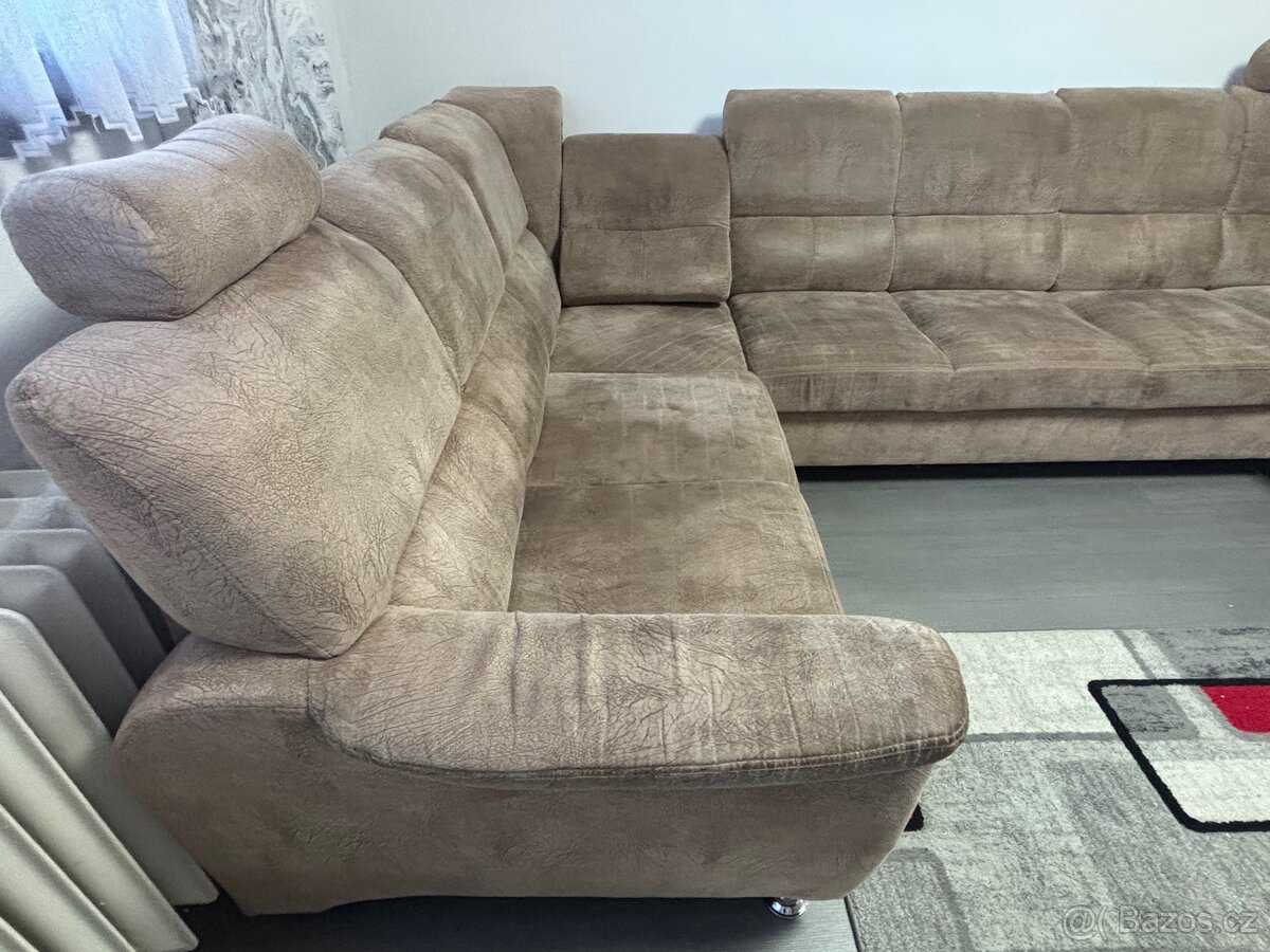 Rozkládací pohovka s úložným prostorem - 2