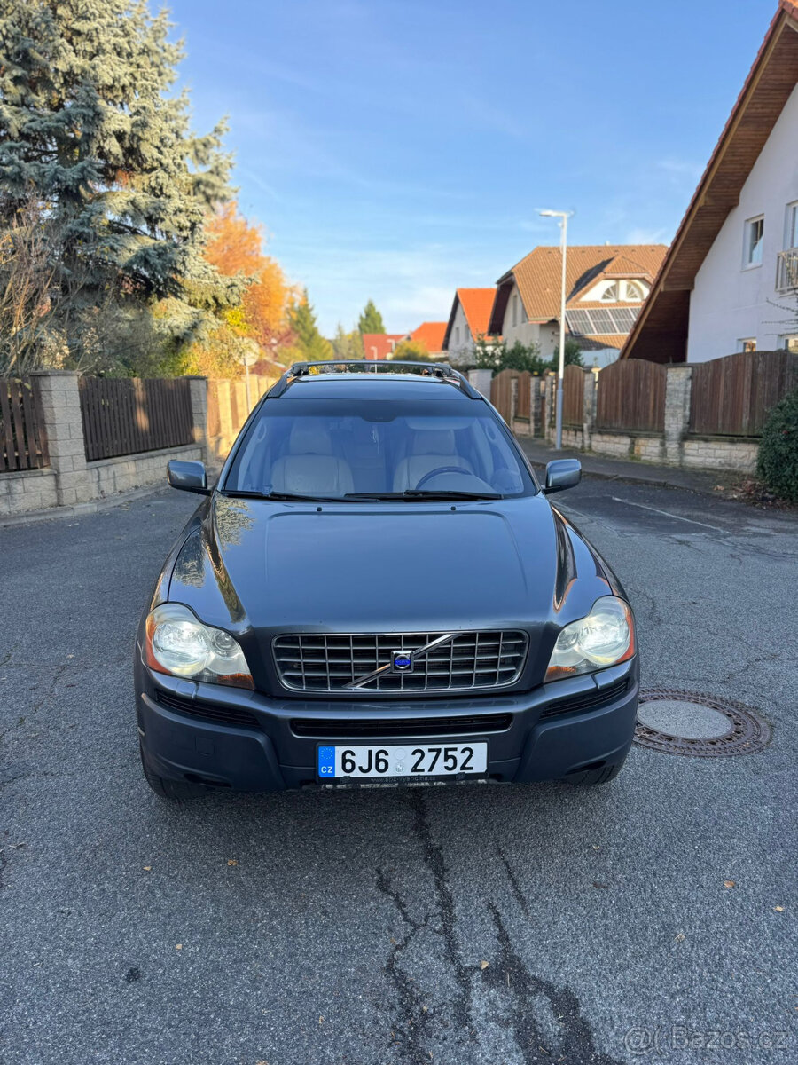 Volvo XC90, D5 AWD, 2.4 diesel – 7 míst - 2