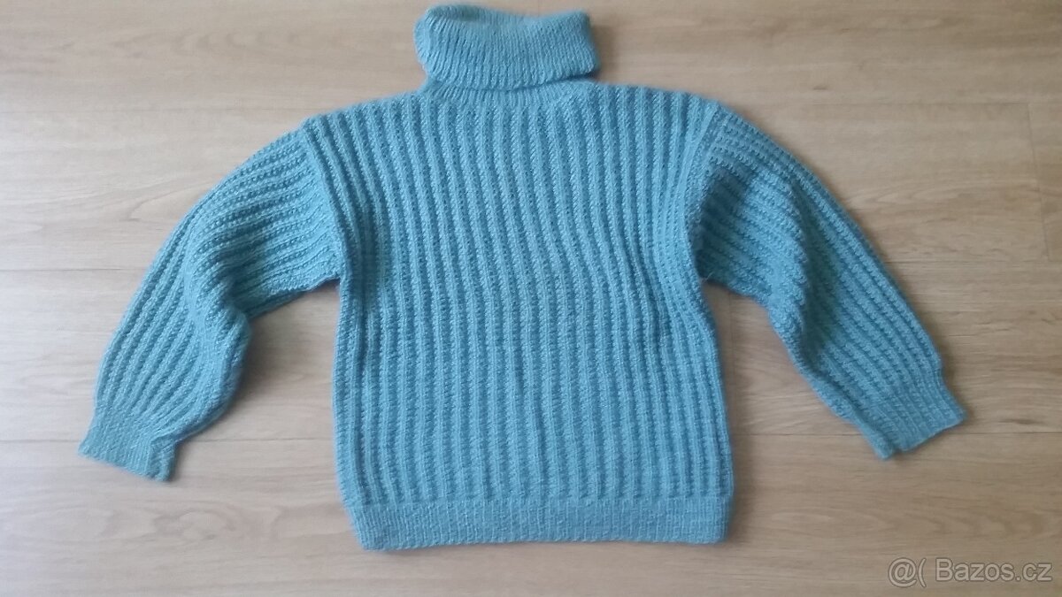 Chlapecký svetr vel . 116-128 - 2