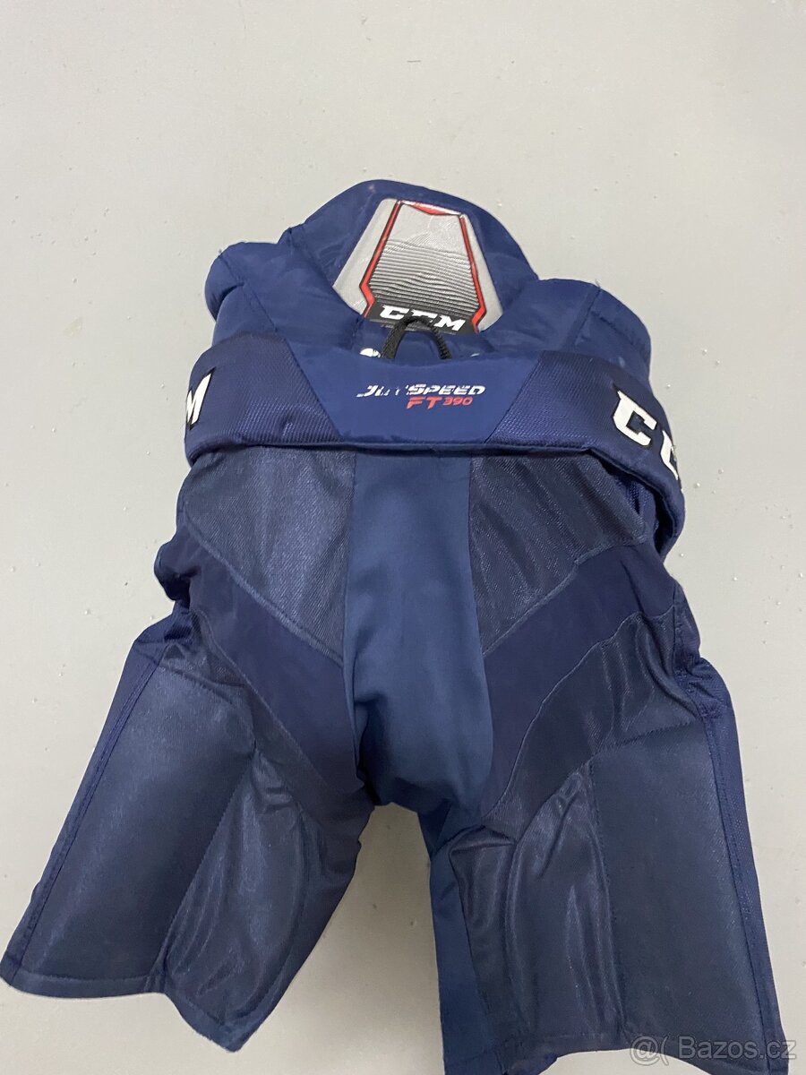 CCM Jetspeed FT390 SR small - 2