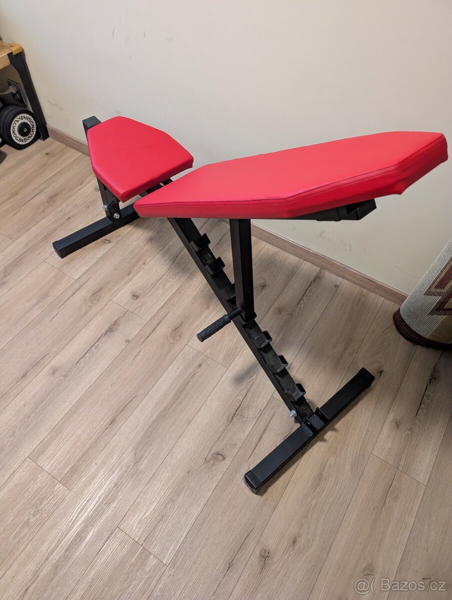 Jednoručky Technogym + Polohovací lavice - 2