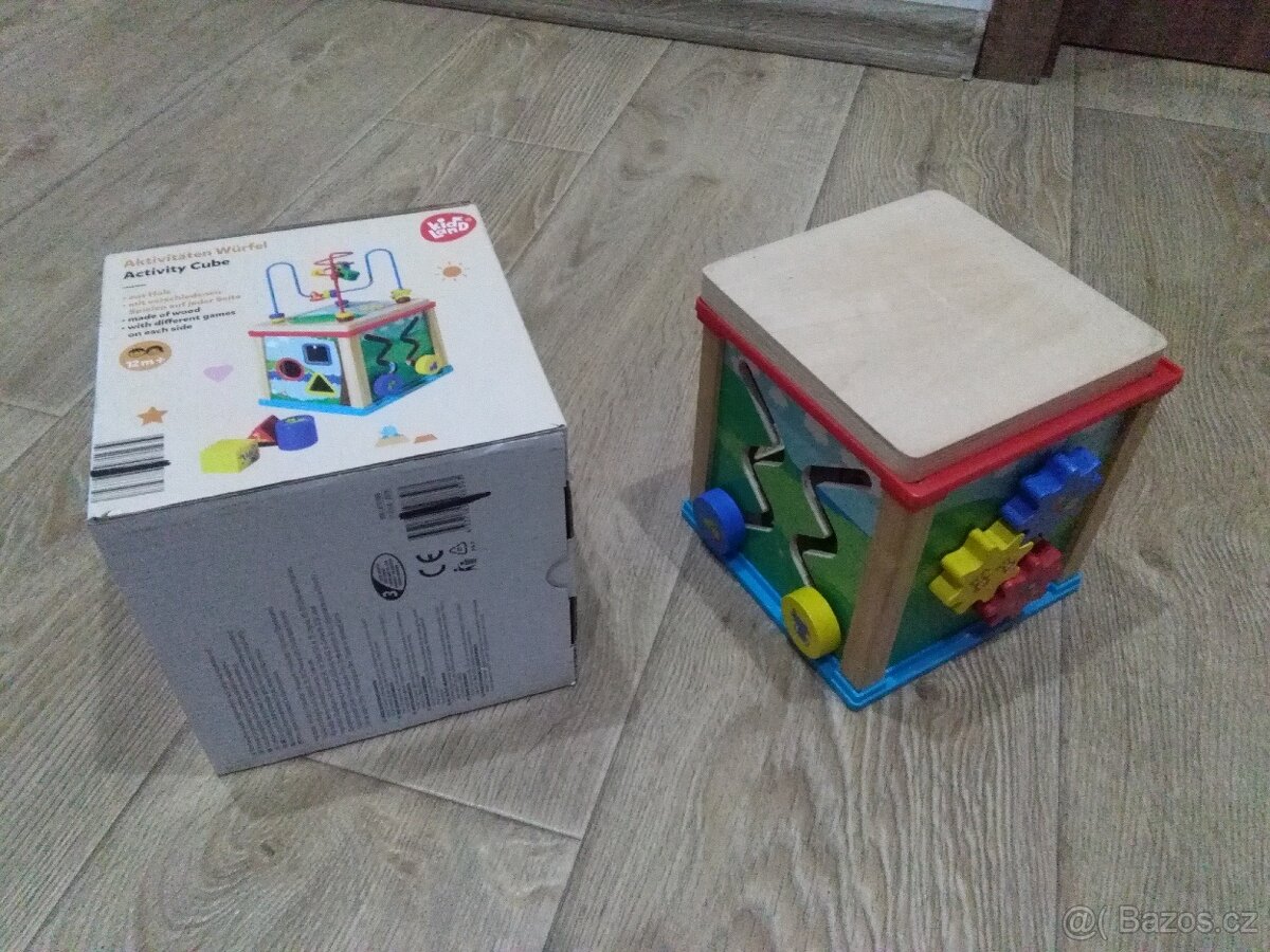 Interaktivní dřevěné kostka - 2