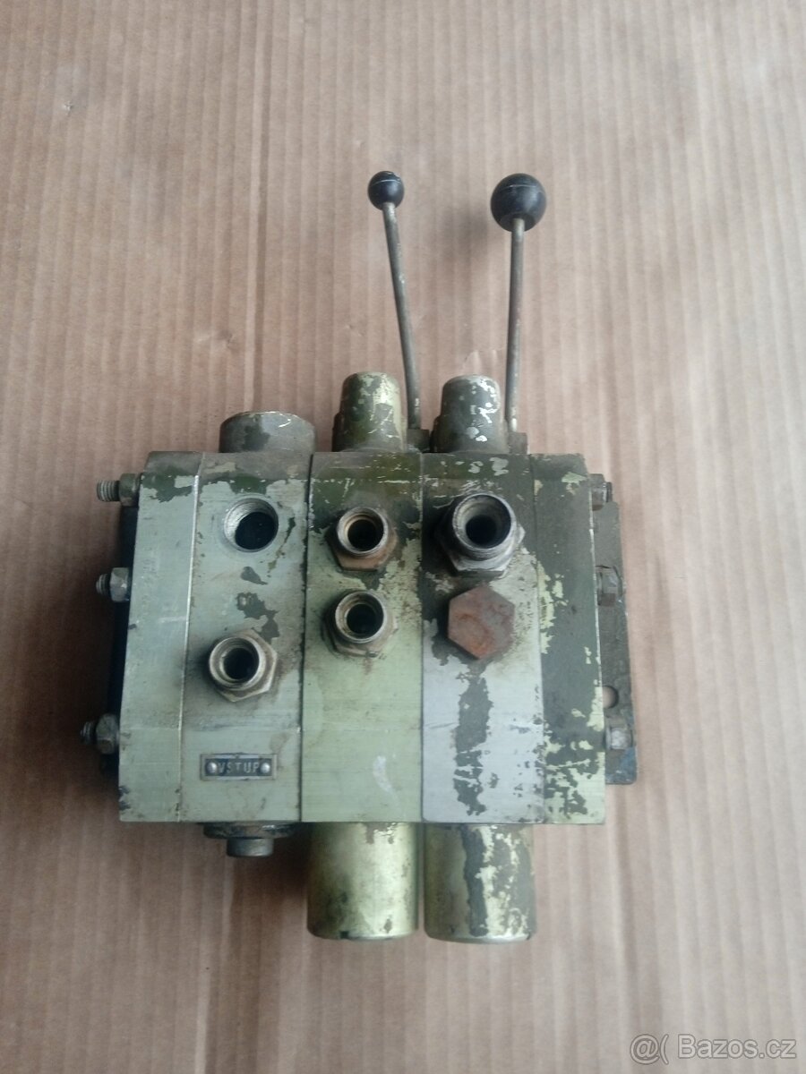 Hydraulické čerpadla a rozvaděč - 2