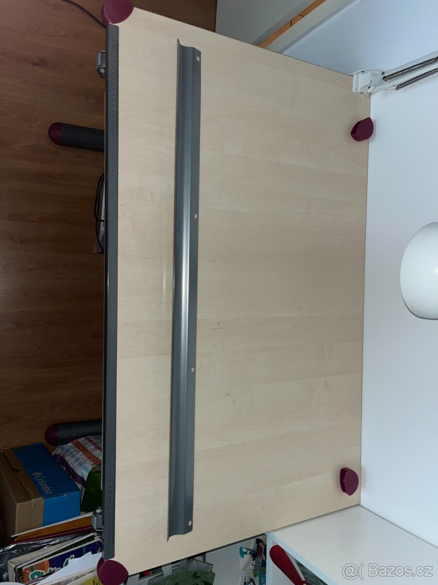 Rostoucí psací stůl - 2