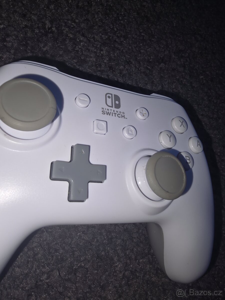 Drátový ovladač PowerA pro Nintendo Switch - bílý - 2