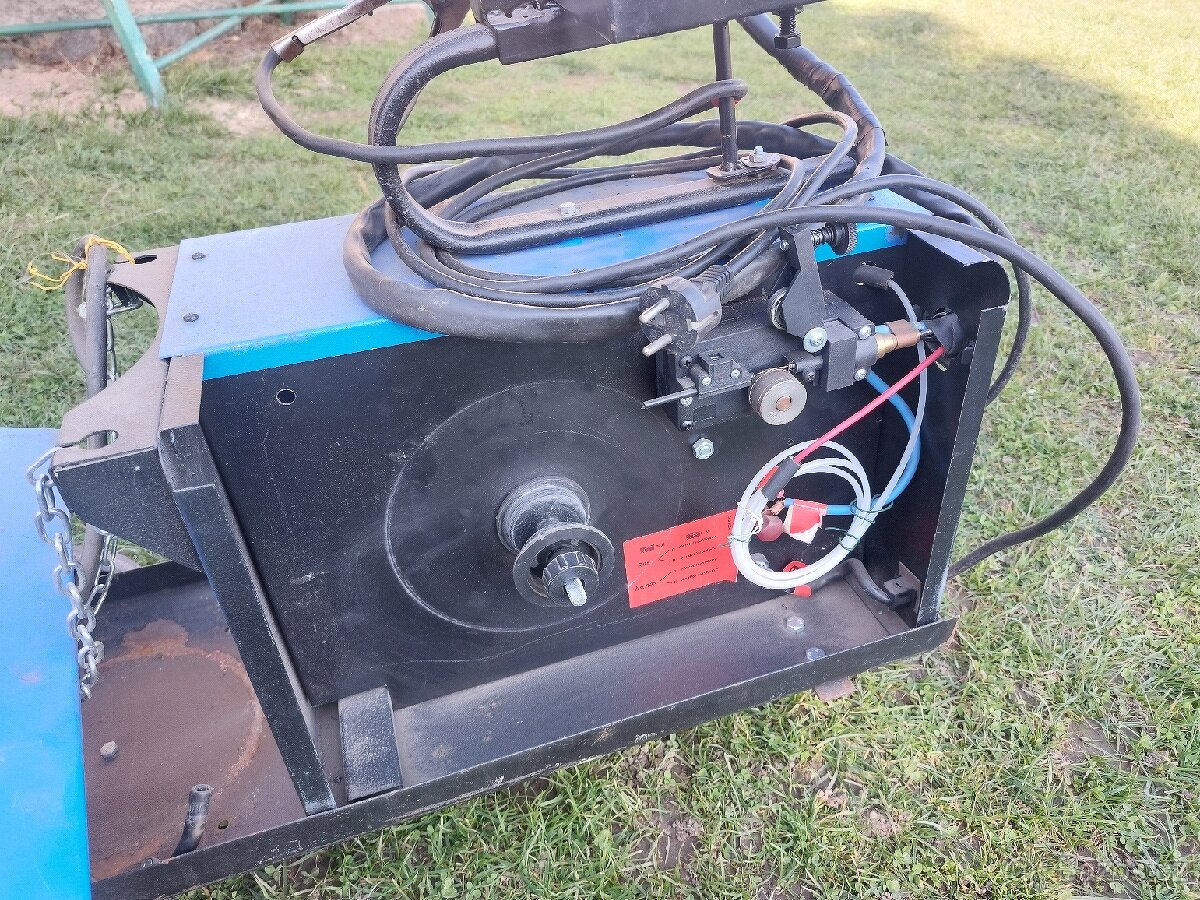 Svářečka Co2 GUDE MIG 155/4/A - 2