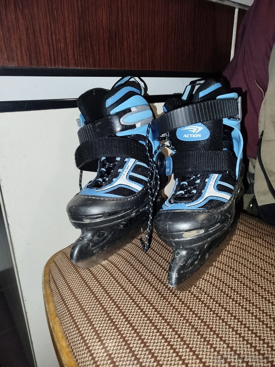 Chlapecké zimní brusle 26-29 - 2