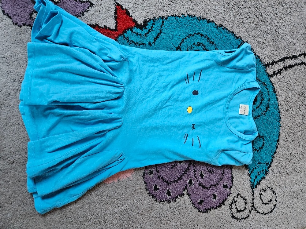 Mix šatů vel.110 - 2