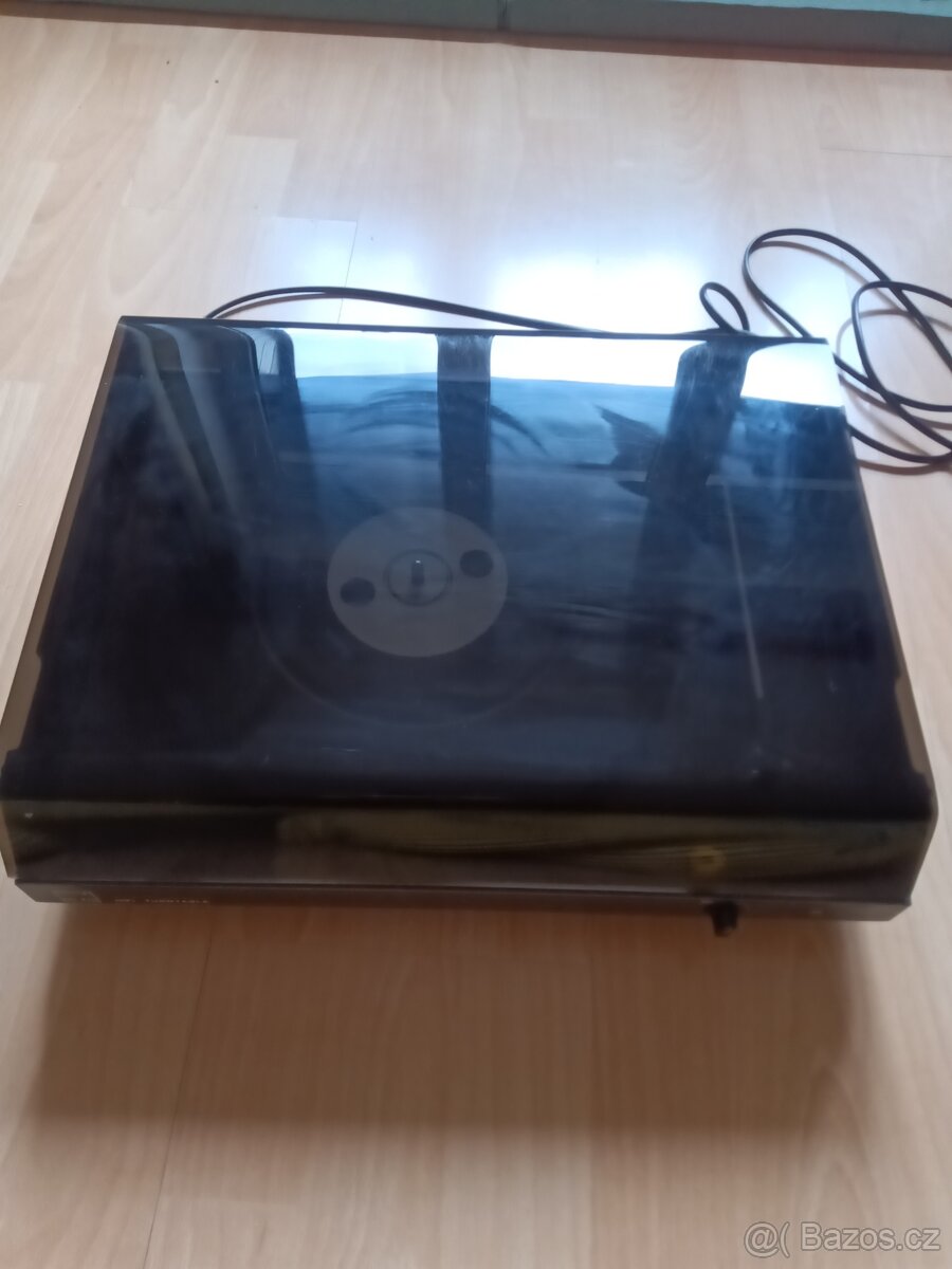 Gramofon Tesla NC-470 - 2