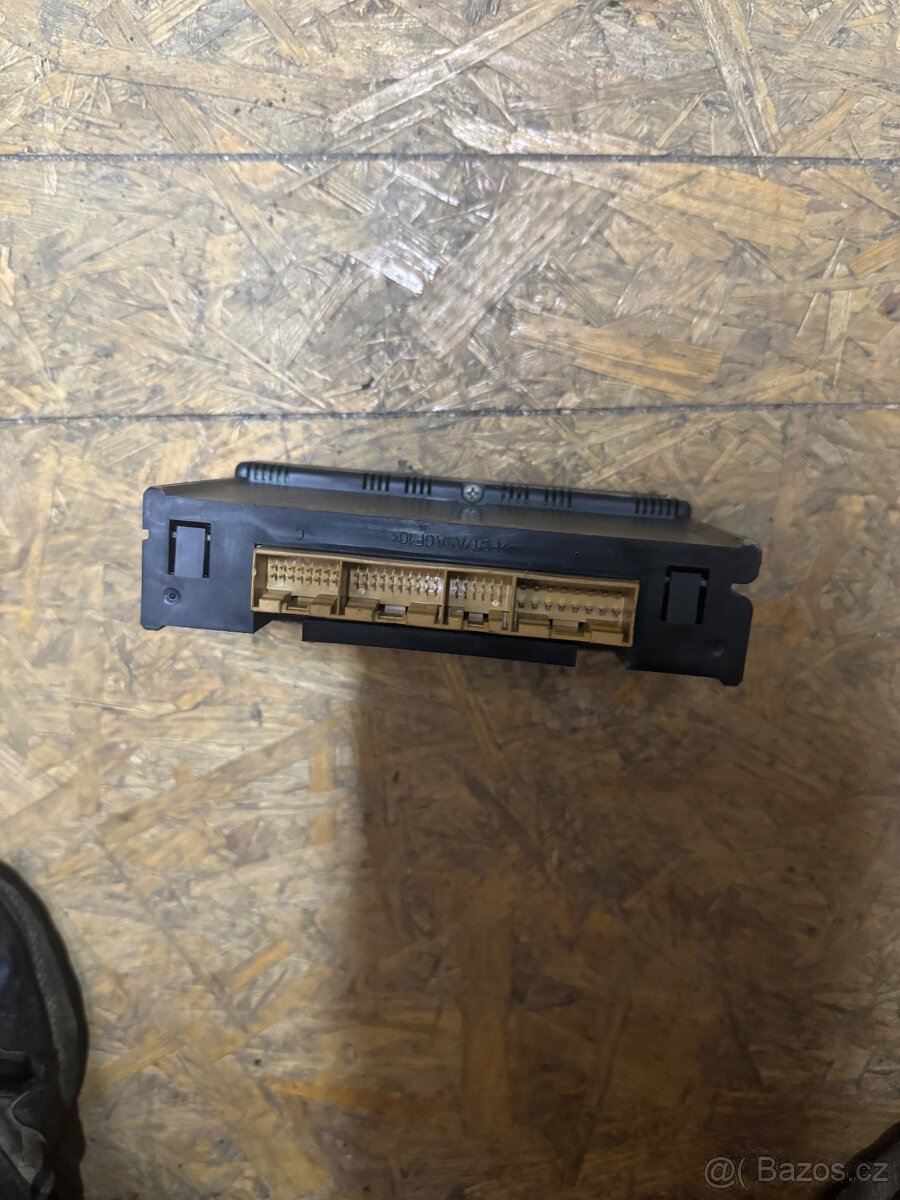 Panel klimatizace Audi A3 a A4 - 2