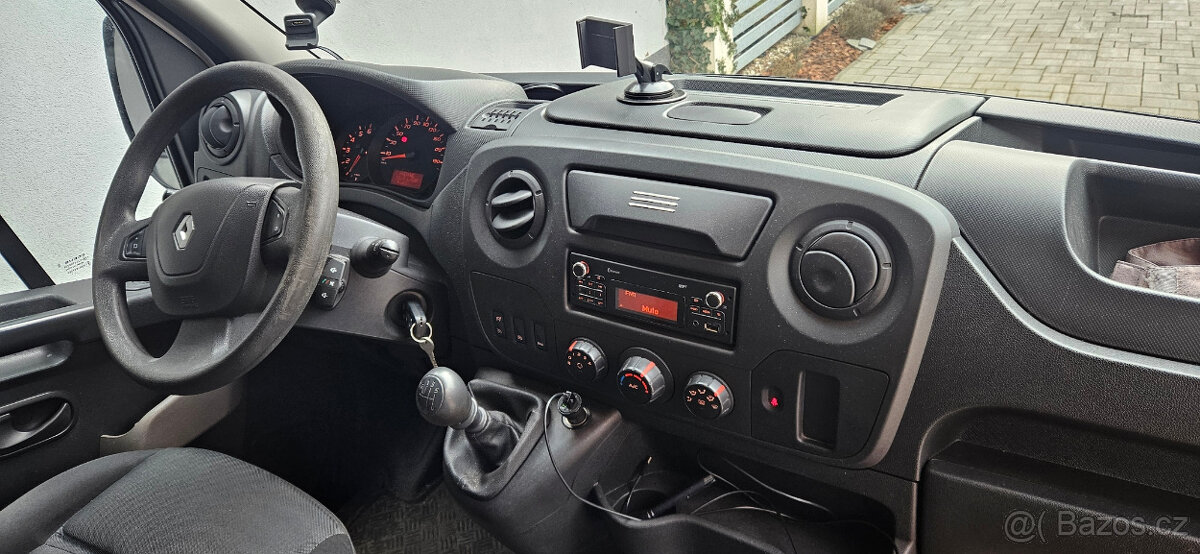 Renault Master 2.3 dCi 125 kW | 2018 | NOVÝ MOTOR | TOP STAV - 2
