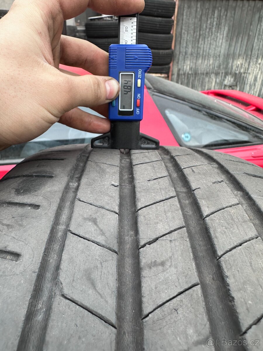 2ks letních pneu 225/40 R18 - bridgestone - 2