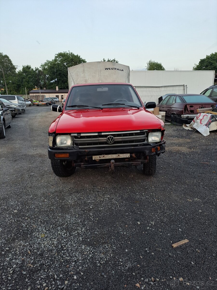Taro pick-up