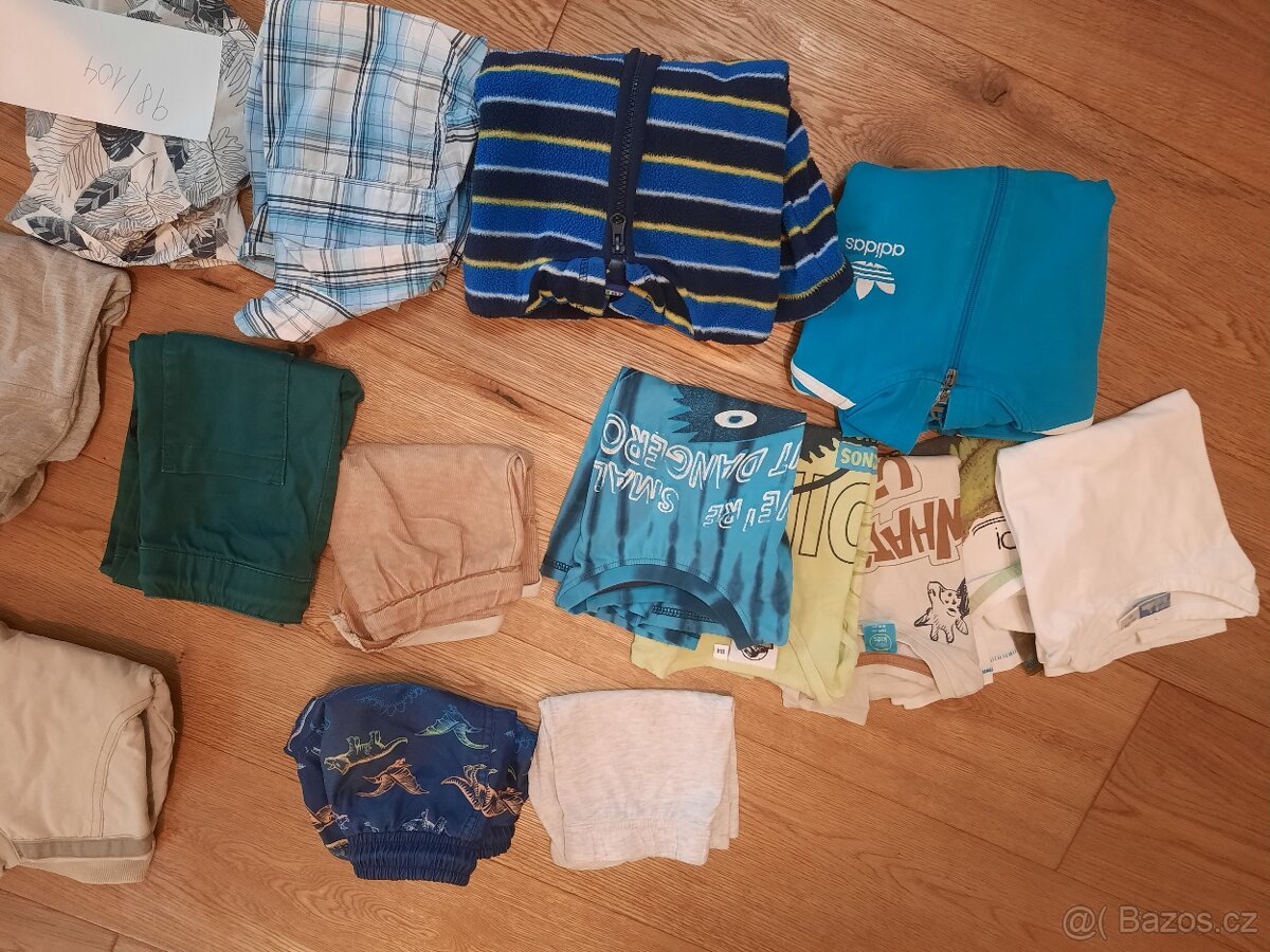 Mix dětského oblečení kluk 98 - 104 - 2