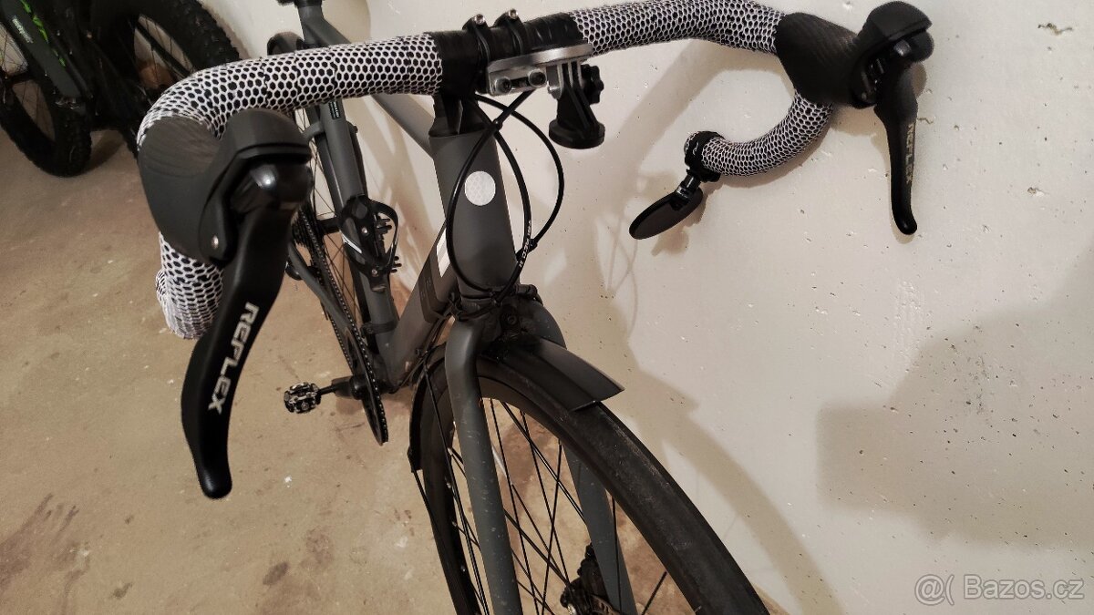 Silniční kolo do nečasu - 2