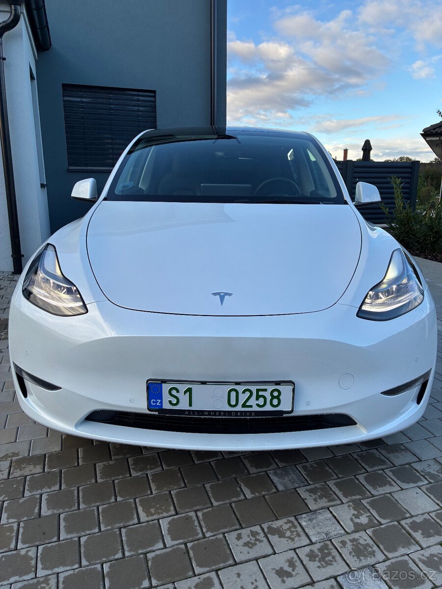 Tesla Model Y Long range | 1 majitel | top stav - 2