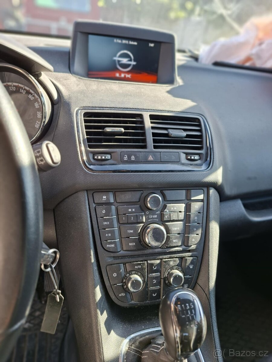 Rozpredám Opel Meriva B 1.4 Turbo 88kw B14NEL 2014 - 2