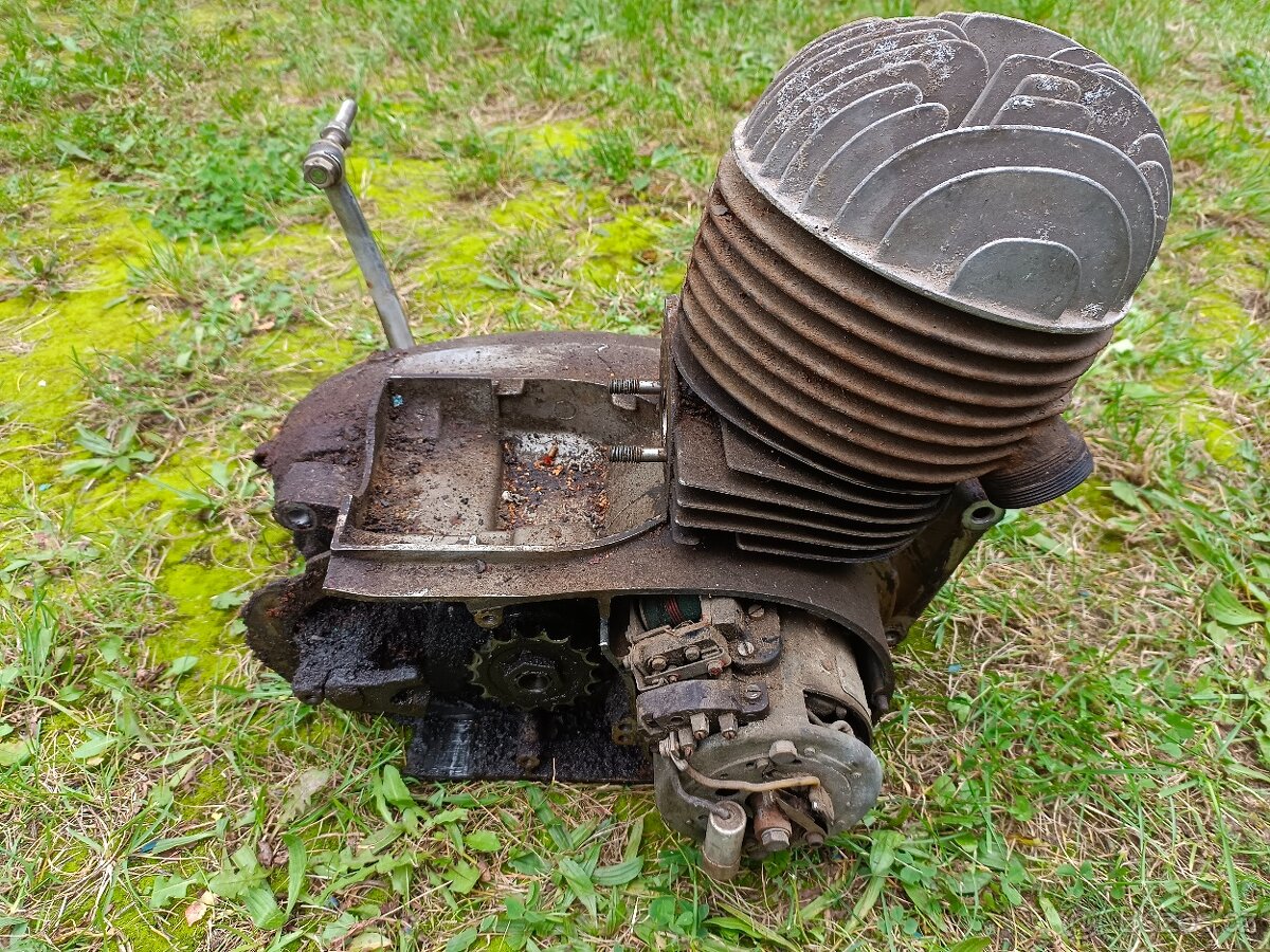 Motor na motocykl jawa čz 175 356 polomotor torza 3 ks - 2