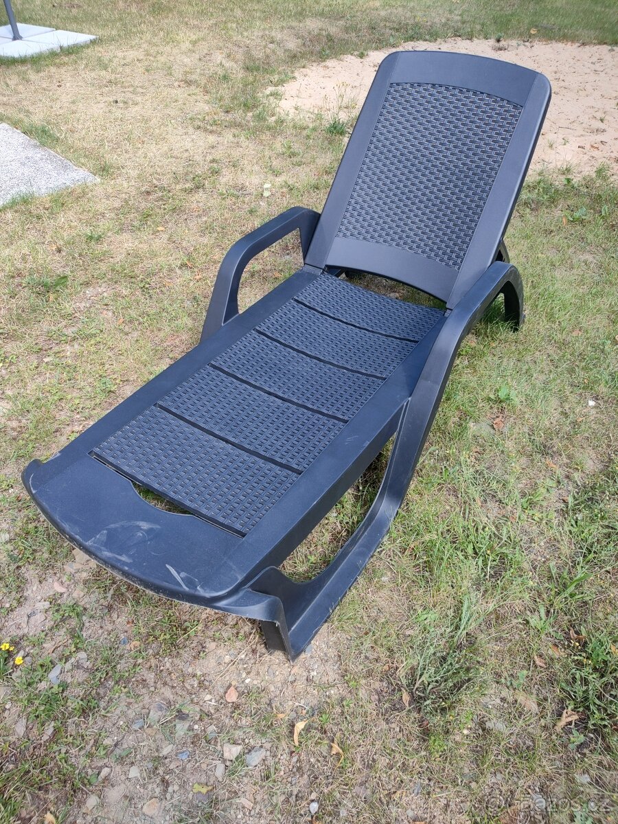 LEHÁTKO PŮV.CENA 3500,- - 2