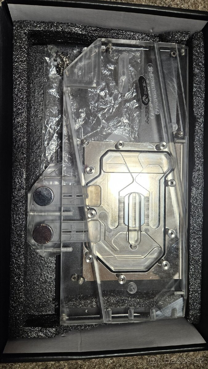 Vodní blok Sapphire nitro 6800/6900xt - 2