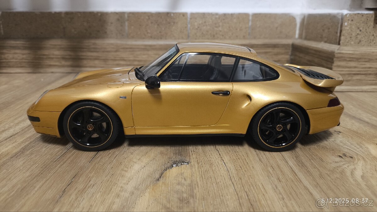 Model Porsche 911 (993) Turbo S Project Gold 1:18 GT Spirit - 2