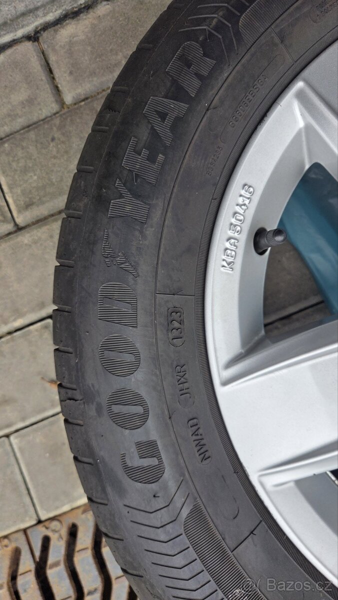 185/65 R15 letní 5,5Jx15 ET40 5x100 - 2