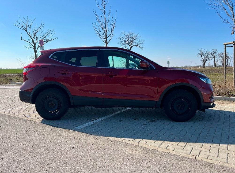 Nissan Qashqai SUV Benzin - 2