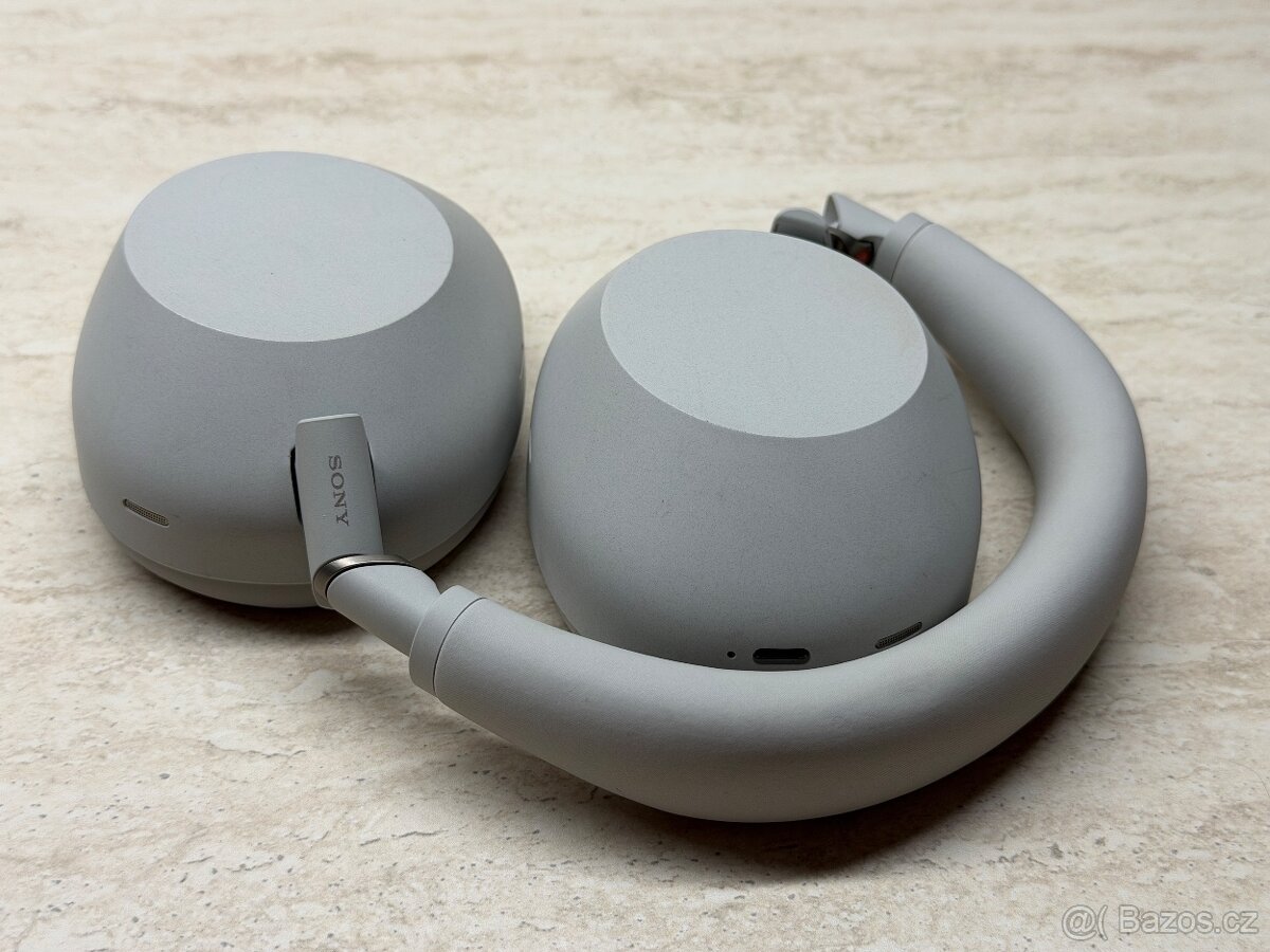 Sony WH-1000XM6, Noise Cancelling Silver - 2