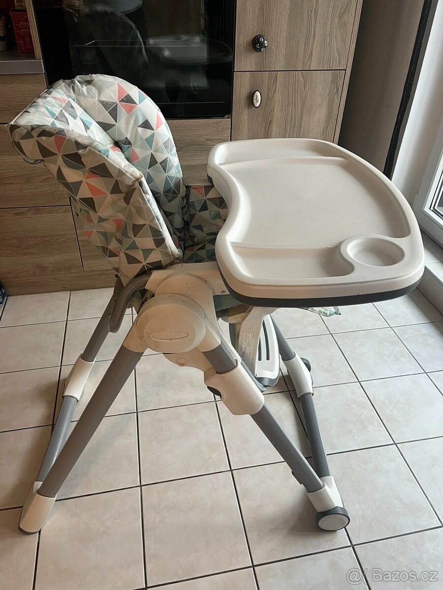 Dětská jídelní židlička Graco - 2