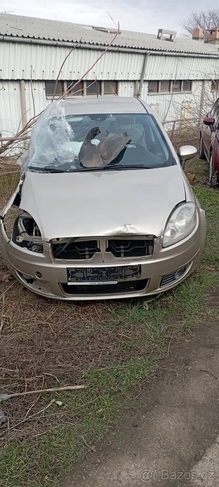 Fiat linea 1.3 66kw díly - 2