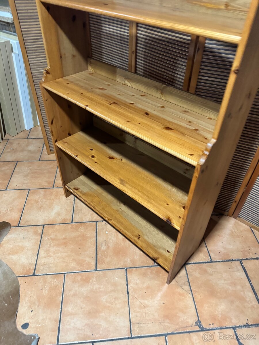 Dřevěná knihovna-regál IKEA Leksvik - 2