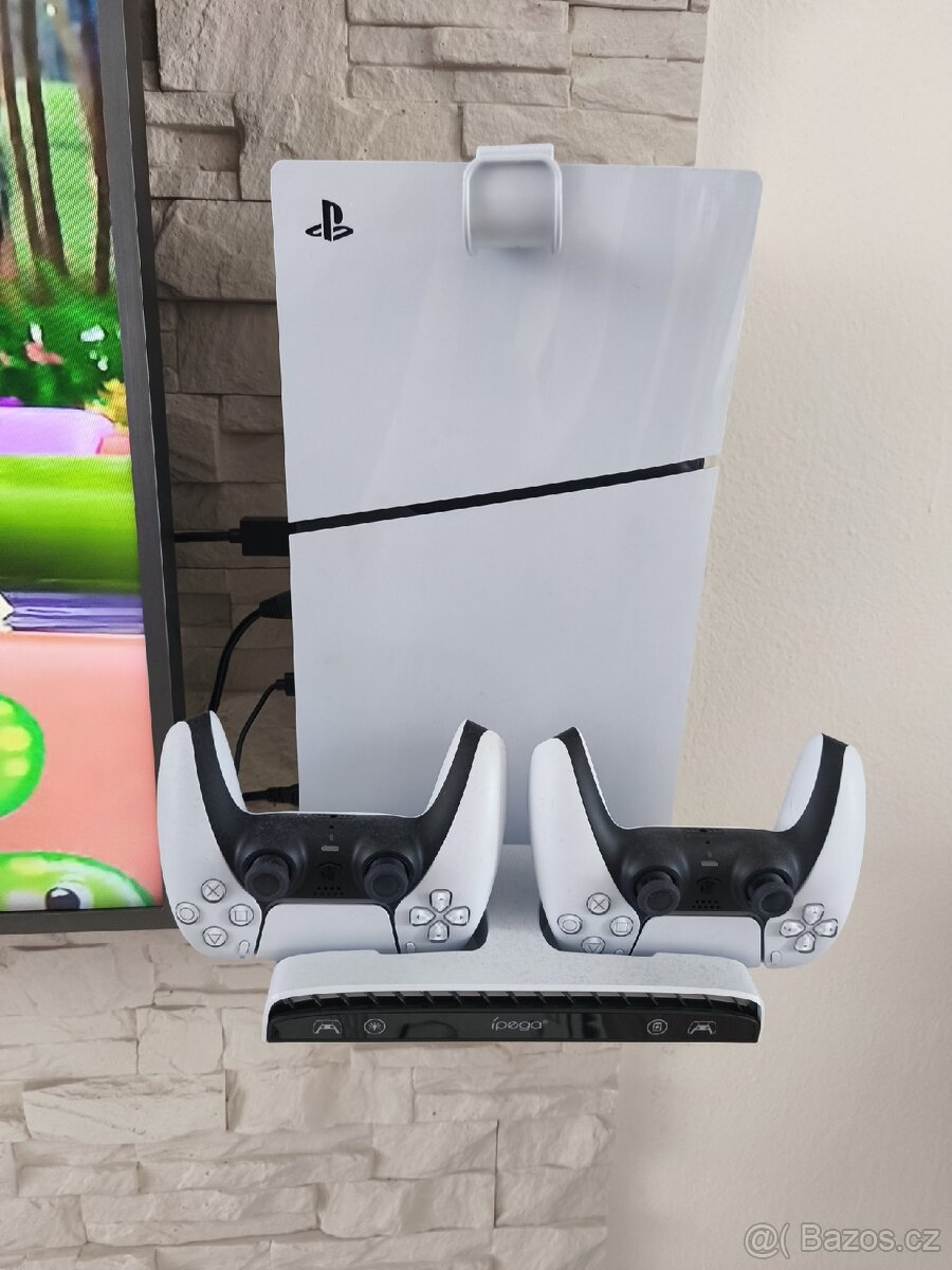 PlayStation 5 Slim - 2