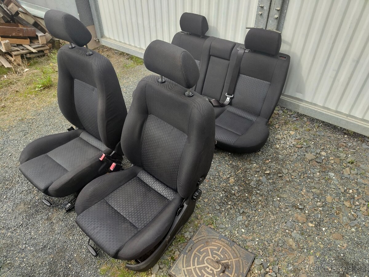 Přední sedačky Mondeo III - 2