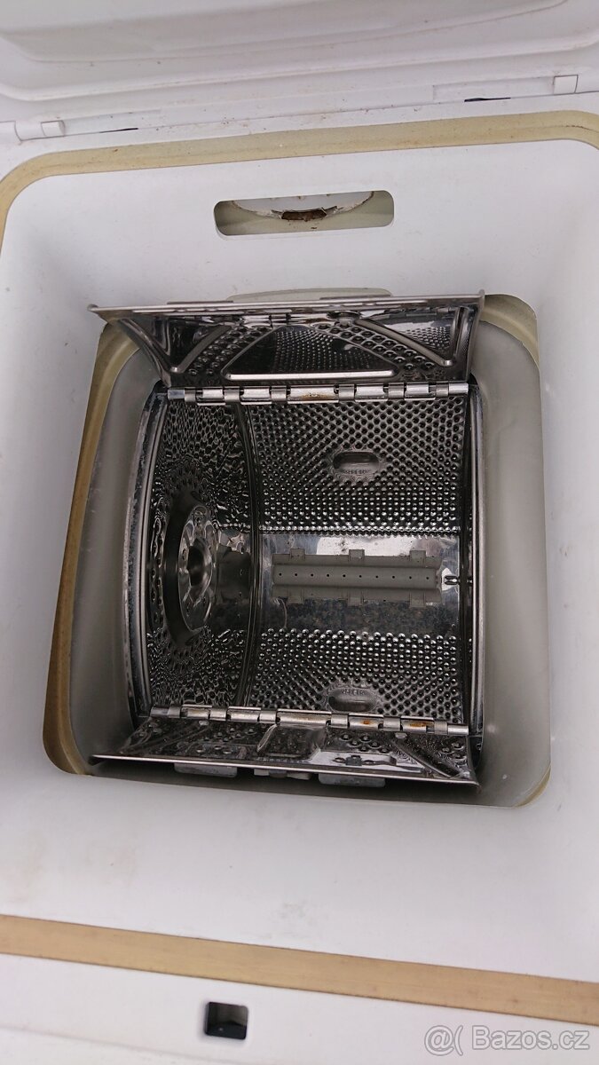 Pračka Whirlpool 5,5 kg - 2
